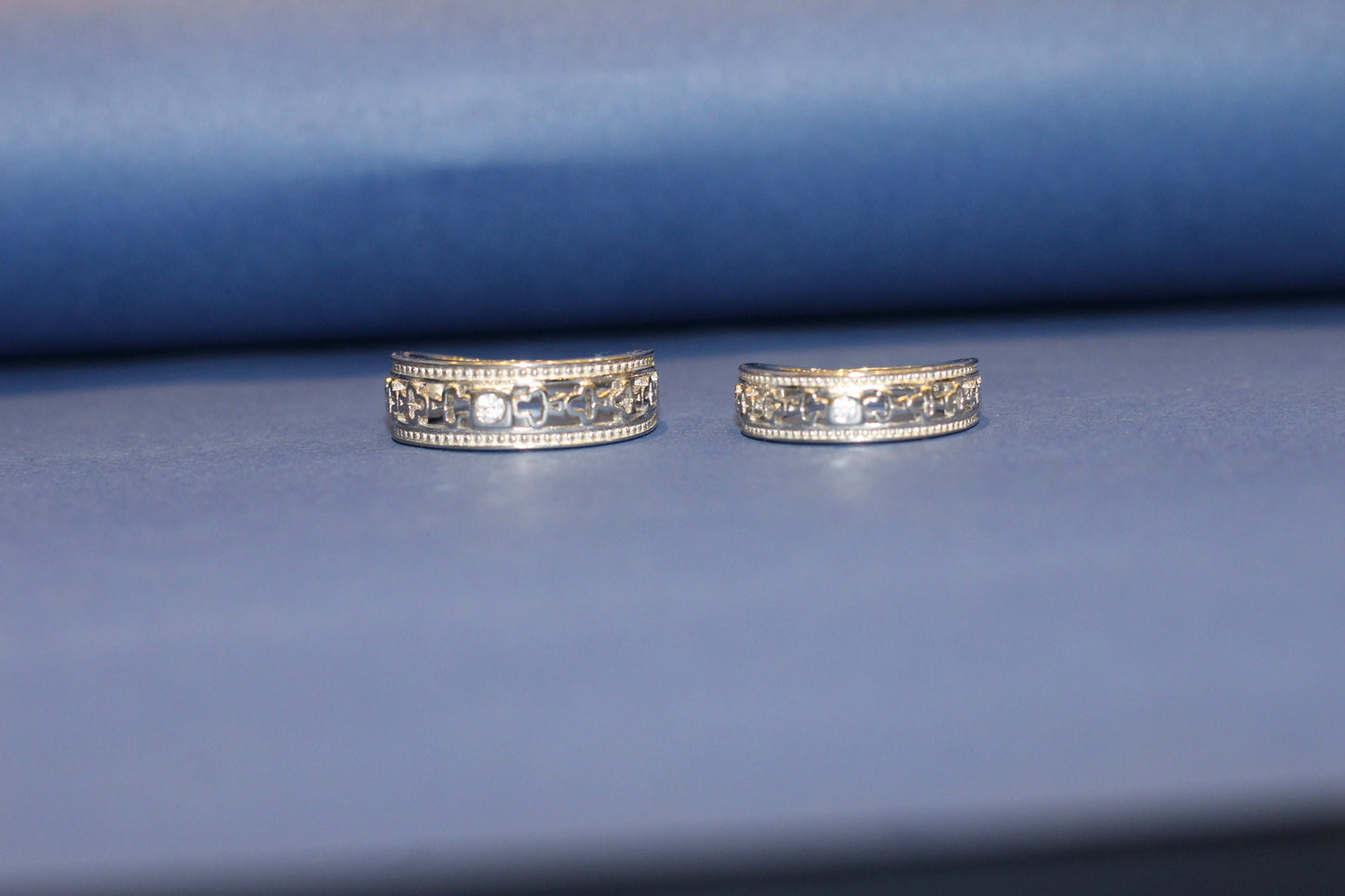 SILVER COUPLE RING