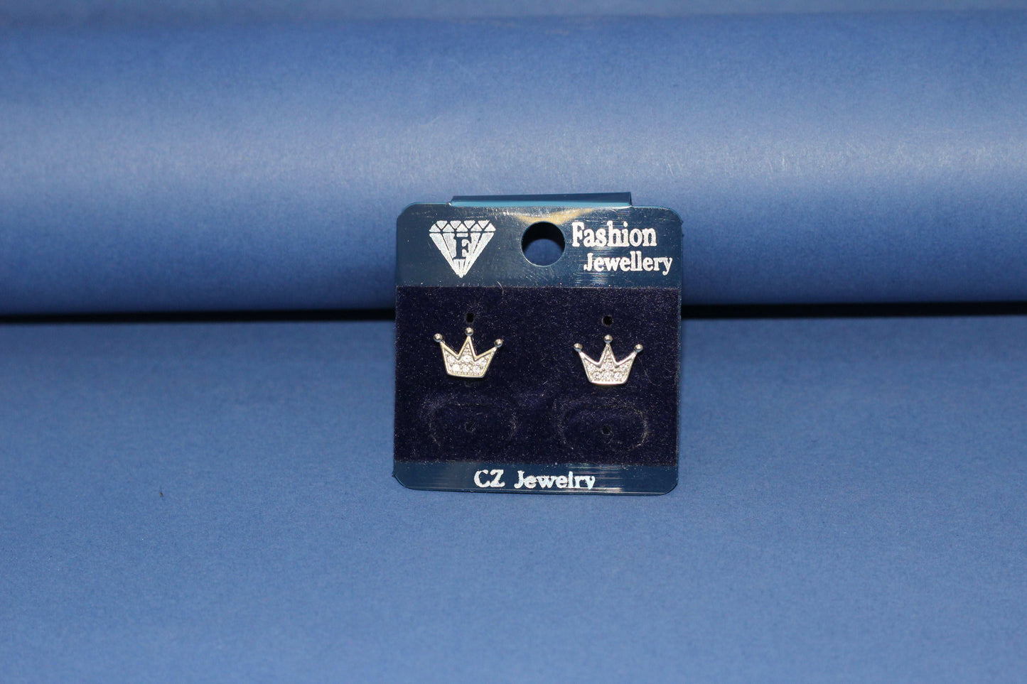 Elegant CZ Stone Studded Tops Earrings Queen shape
