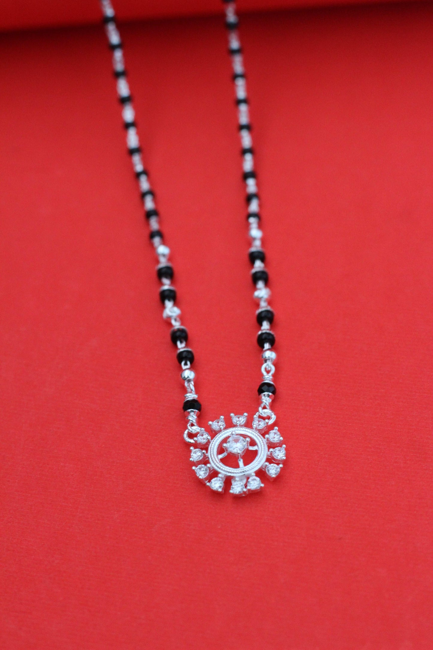 silver short mangalsutra