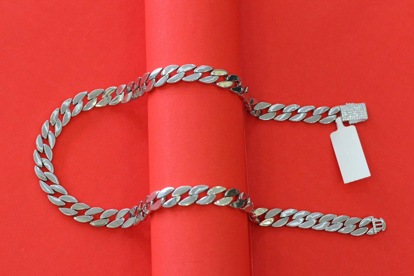 SILVER CHAIN