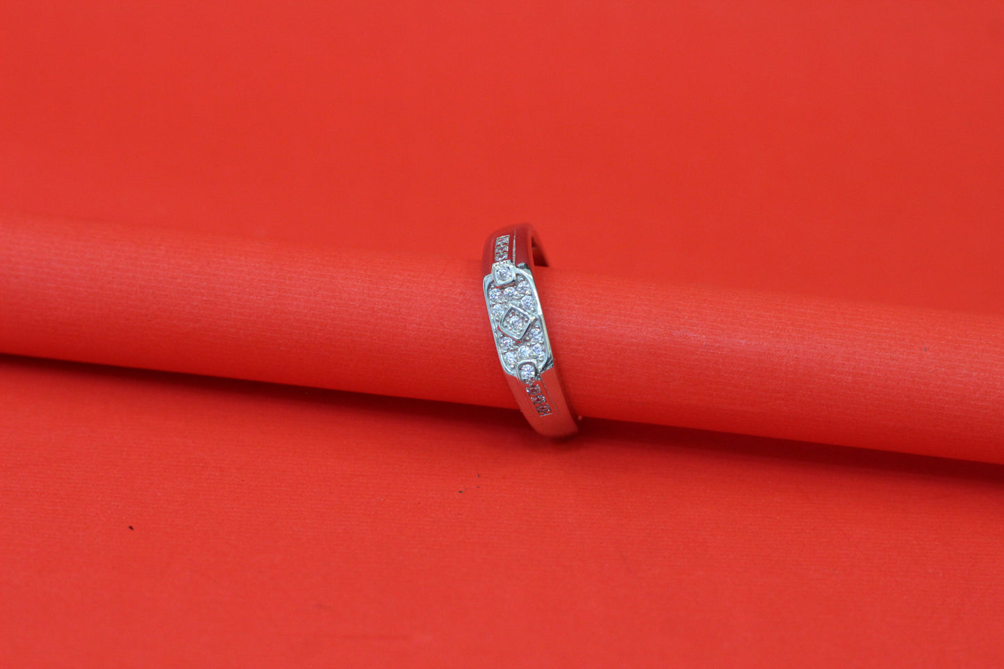 Premium Italian Silver Men’s Ring with Textured Square Face