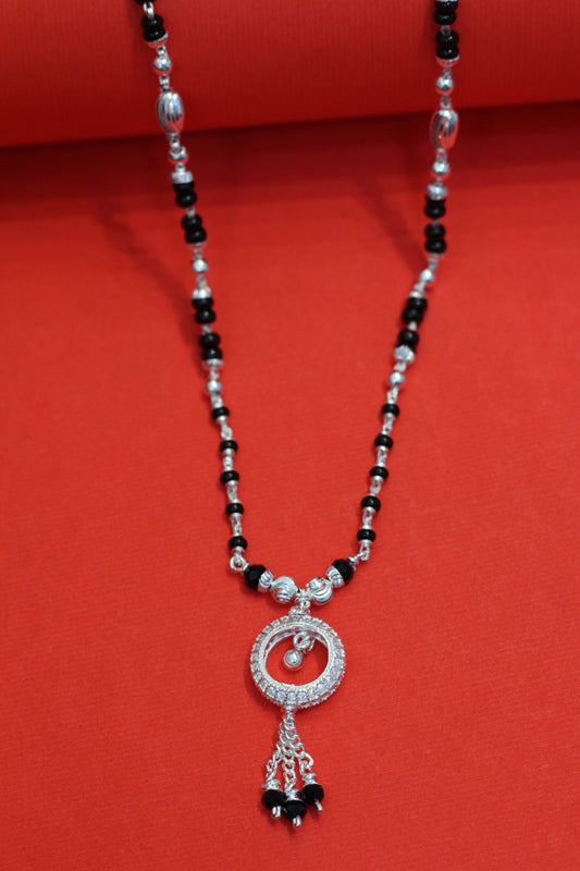 silver short mangalsutra