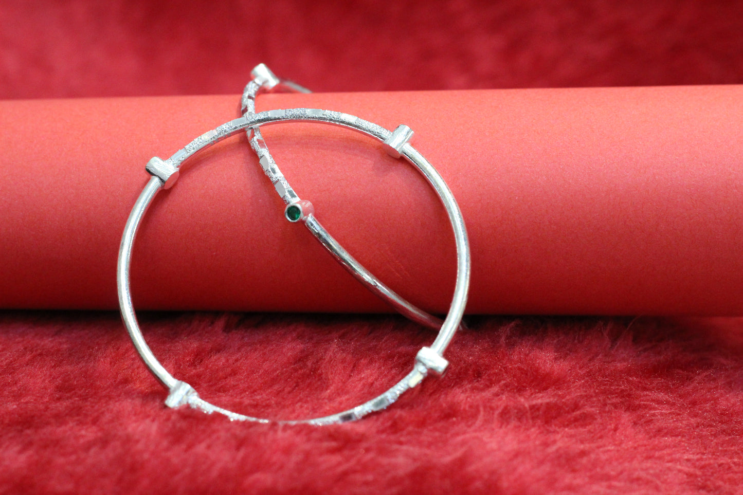Silver bengles