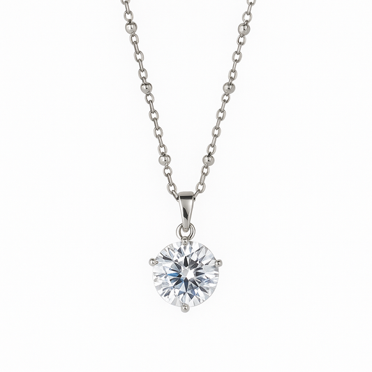 Silver chain with pendant