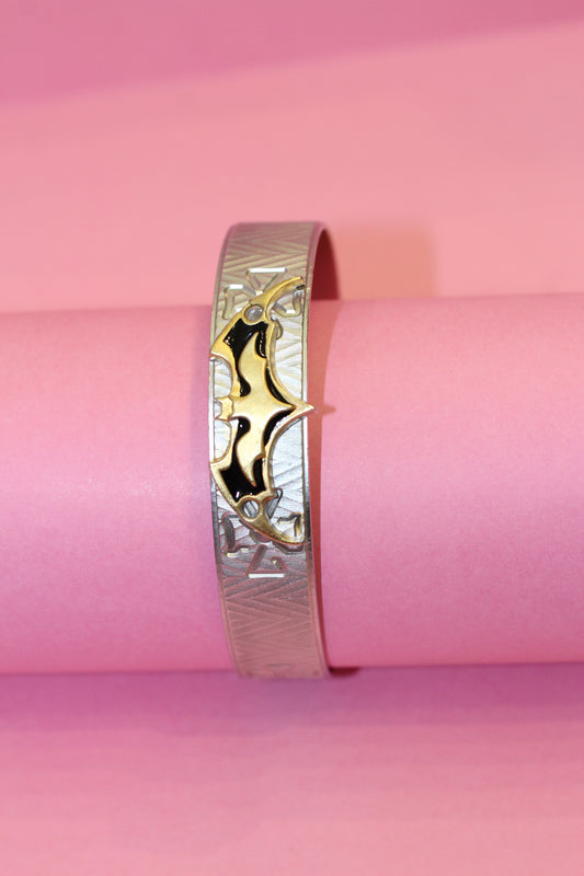 Silver kada