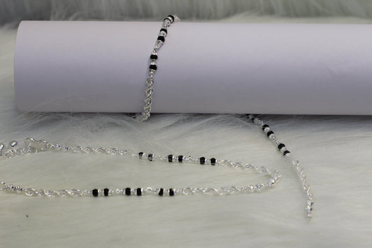 Elegant Silver Payal with black Beads in rope chain