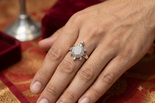 Premium Italian Silver turtle Men’s Ring with Textured Square Face