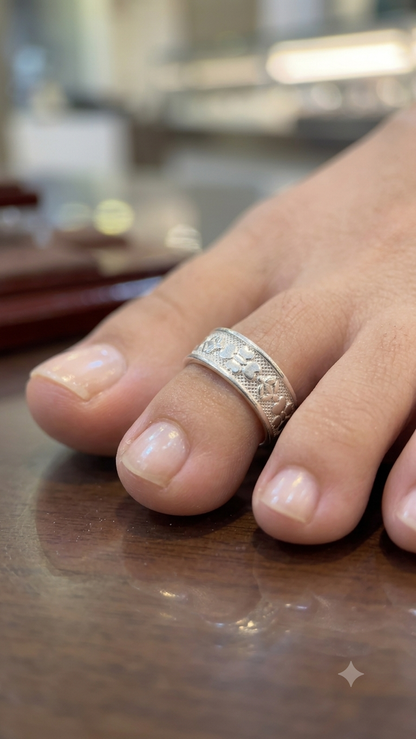 Silver Floral Textured Toe Rings (Bichiya) for Women – Wide Band Adjustable Pair