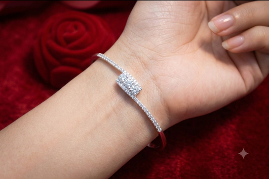 Silver soliter ledies kada