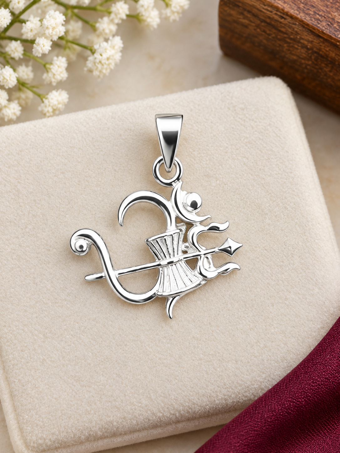 925 Sterling Silver Mahadev Om Trishul Damru Bow Pendant