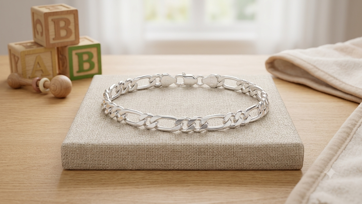 Silver Baby Figaro Link Bracelet – Italian Keepsake Jewelry for Infants & Toddlers