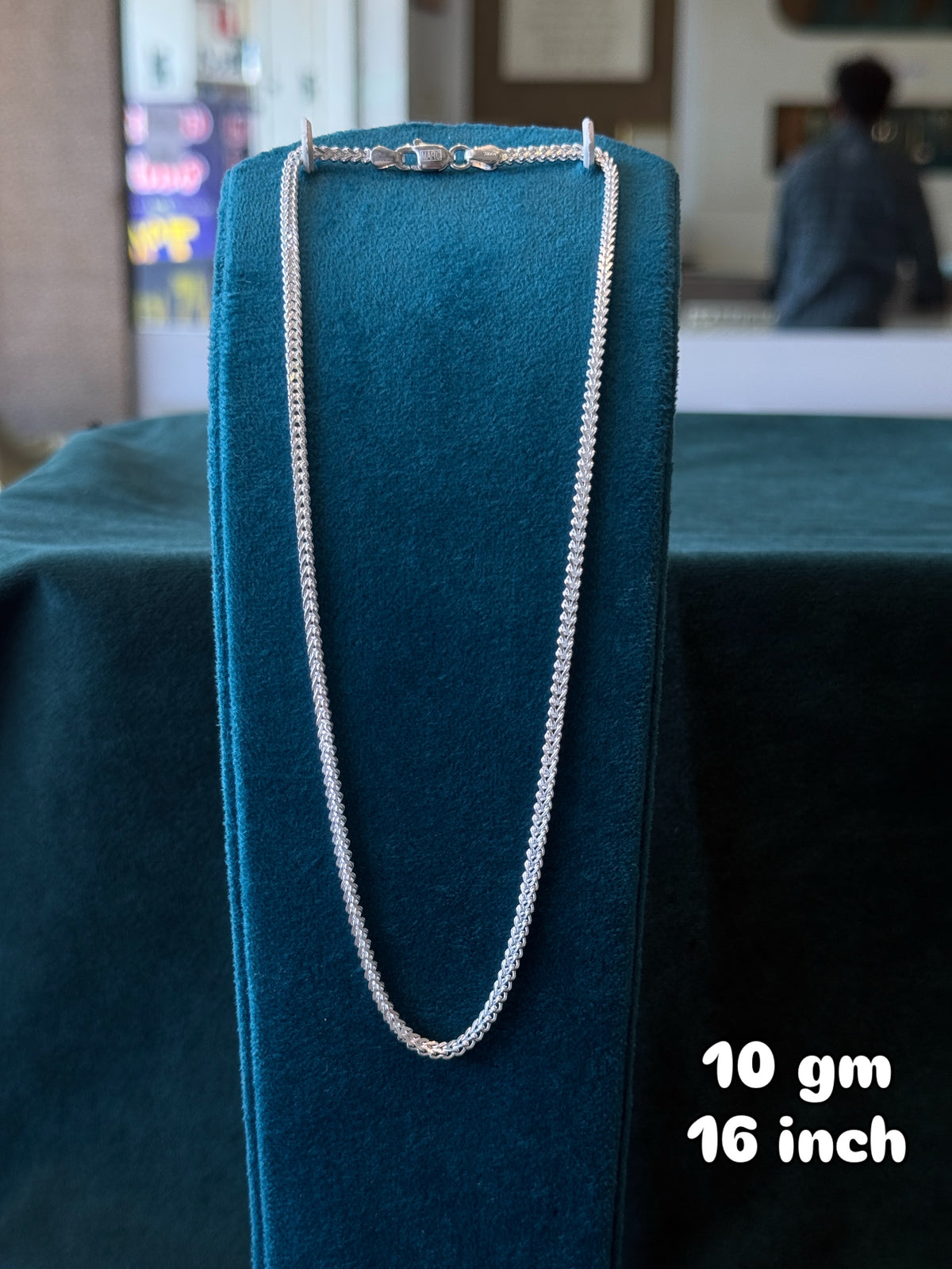 Stylish Silver box Chain for Men – Trendy & Timeless Design