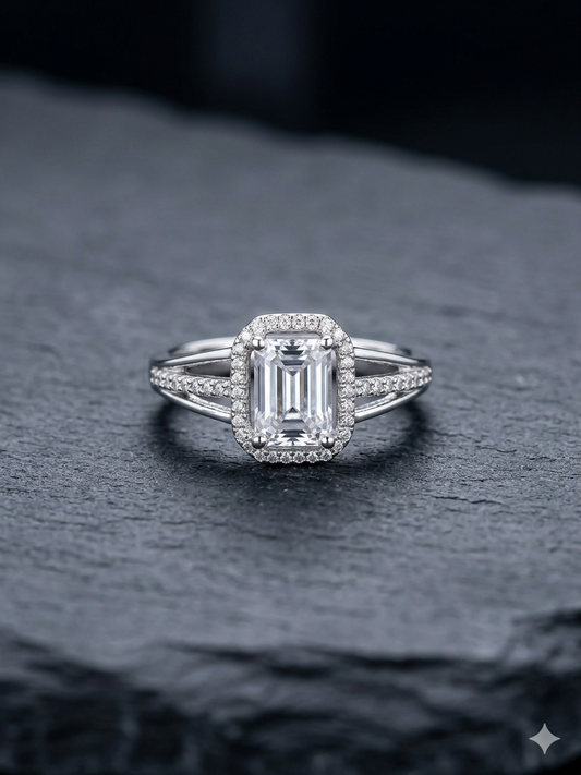 Silver soliter Ring for Women | Elegant Daily Wear Silver Ring