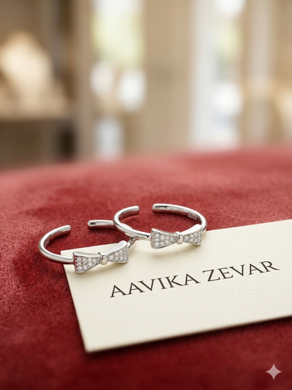 Sterling Silver american dimond bow Toe Rings
