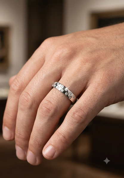 Men’s Starburst Flush-Set Diamond Wedding Band in High-Polish 925 Silver – Scattered Diamond Ring