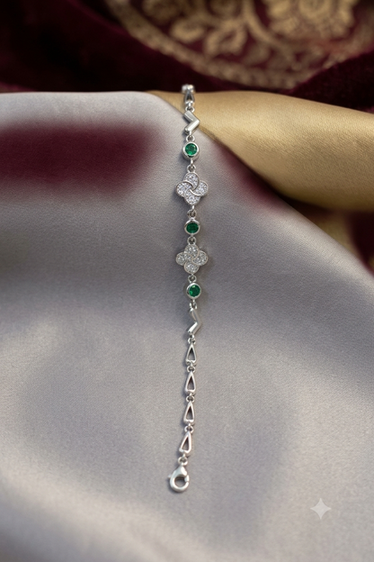 925 Sterling Silver Floral Clover Bracelet with Green Emerald & American Diamond Stones | Adjustable Dainty Link Bracelet for Women