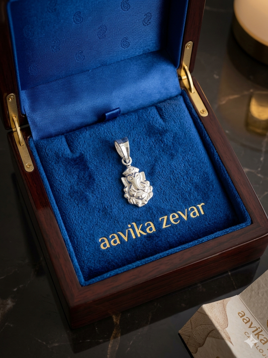 Ganpatiji Pendant for Men & Women | Lord Ganesha Locket | Spiritual Religious Jewellery for Daily Wear & Gift