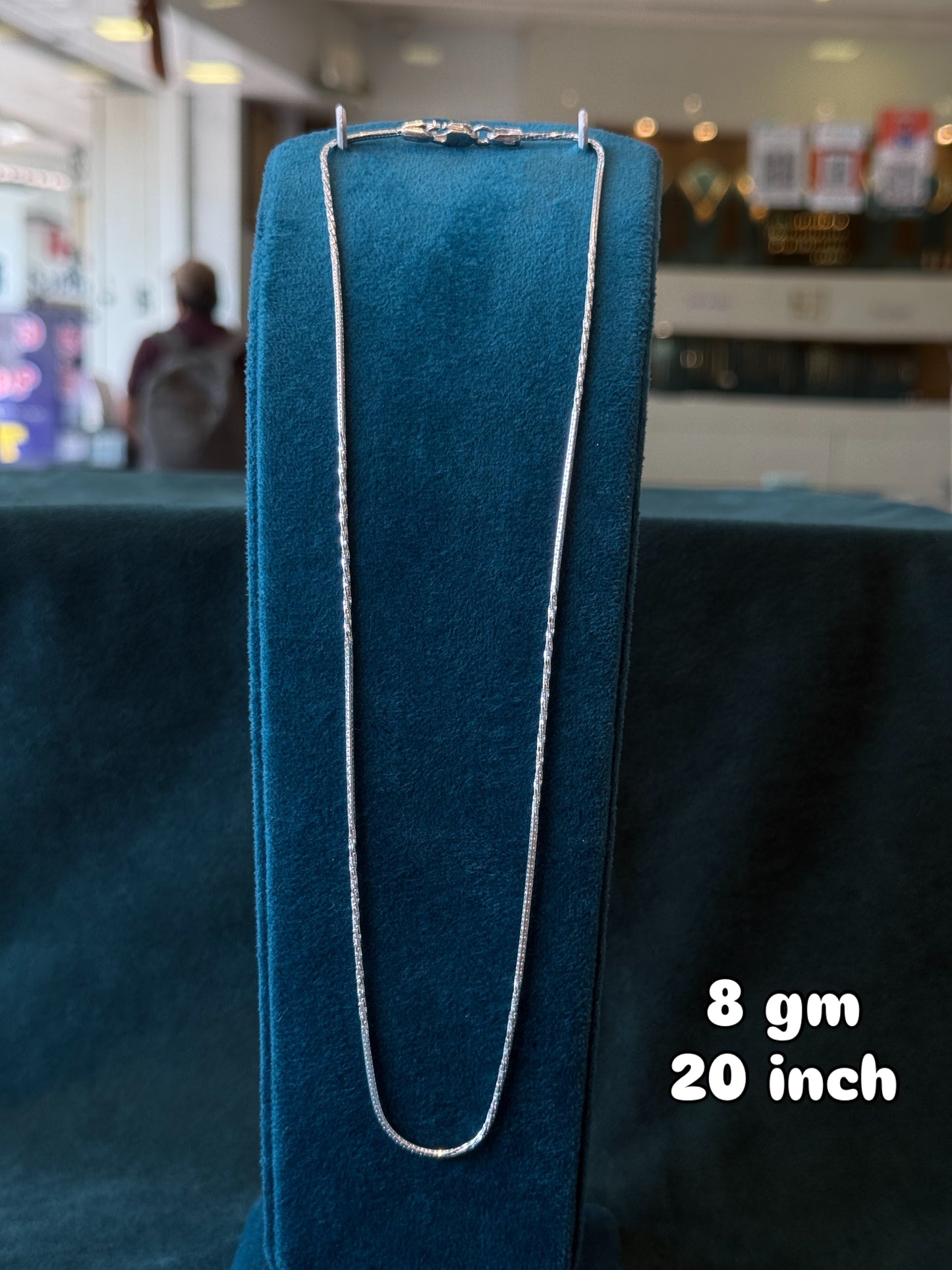 Unisex Silver twisted Chain – Premium Shine & Comfortable Fit