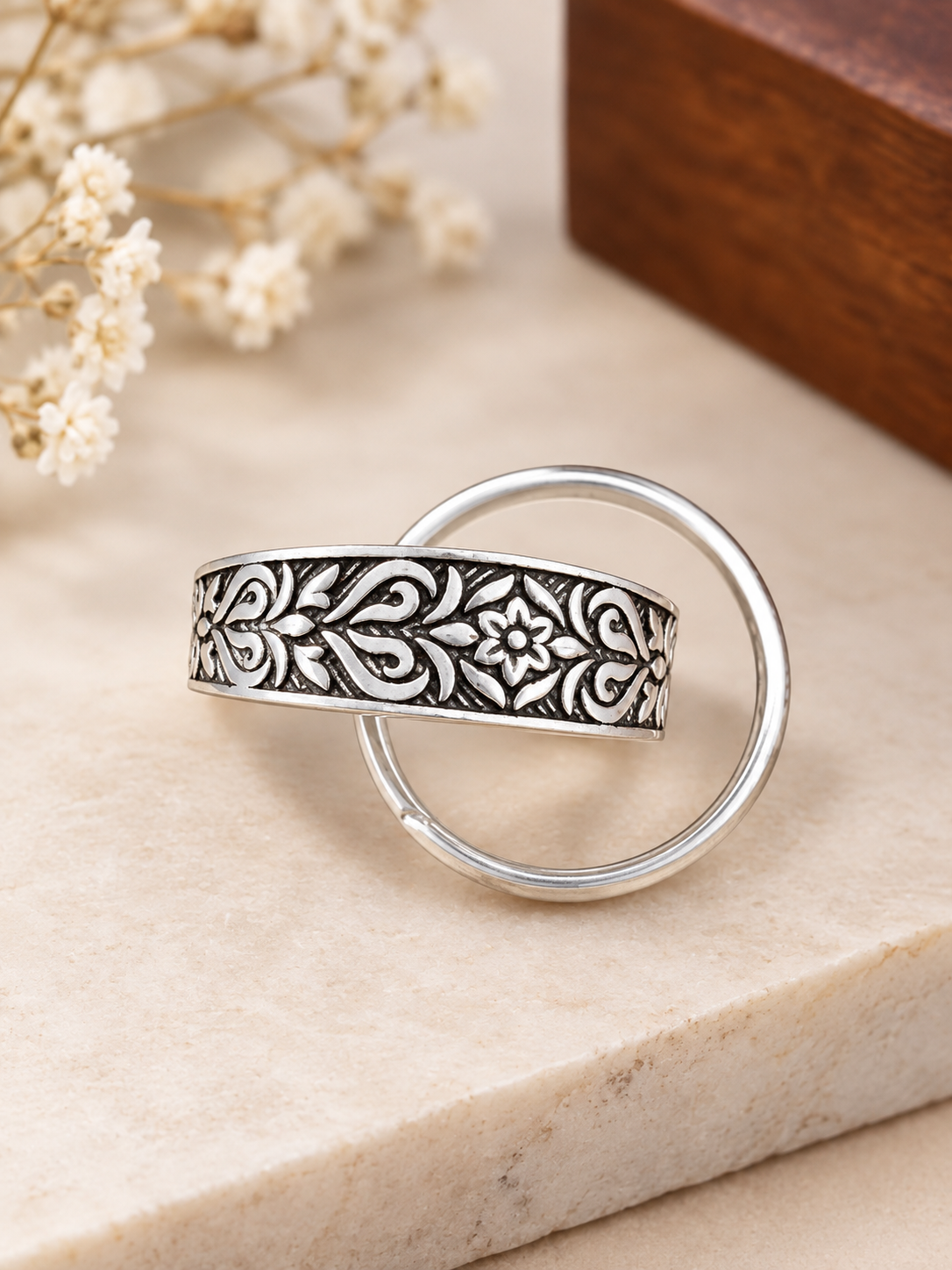 Antique Oxidised Silver Floral Engraved Toe Rings (Bichhiya)