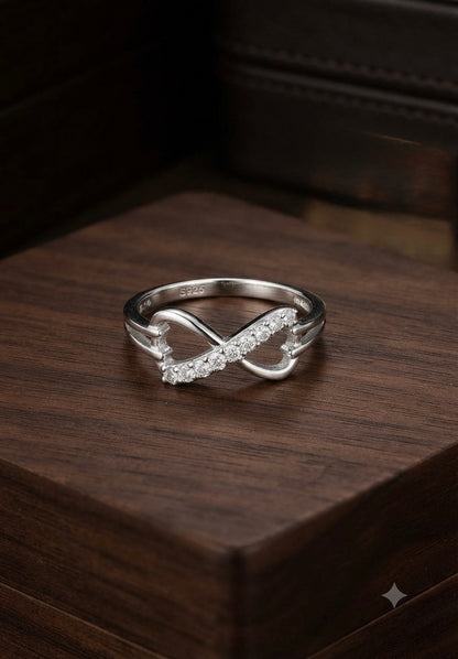 925 Silver Eternal Wave Infinity Ring