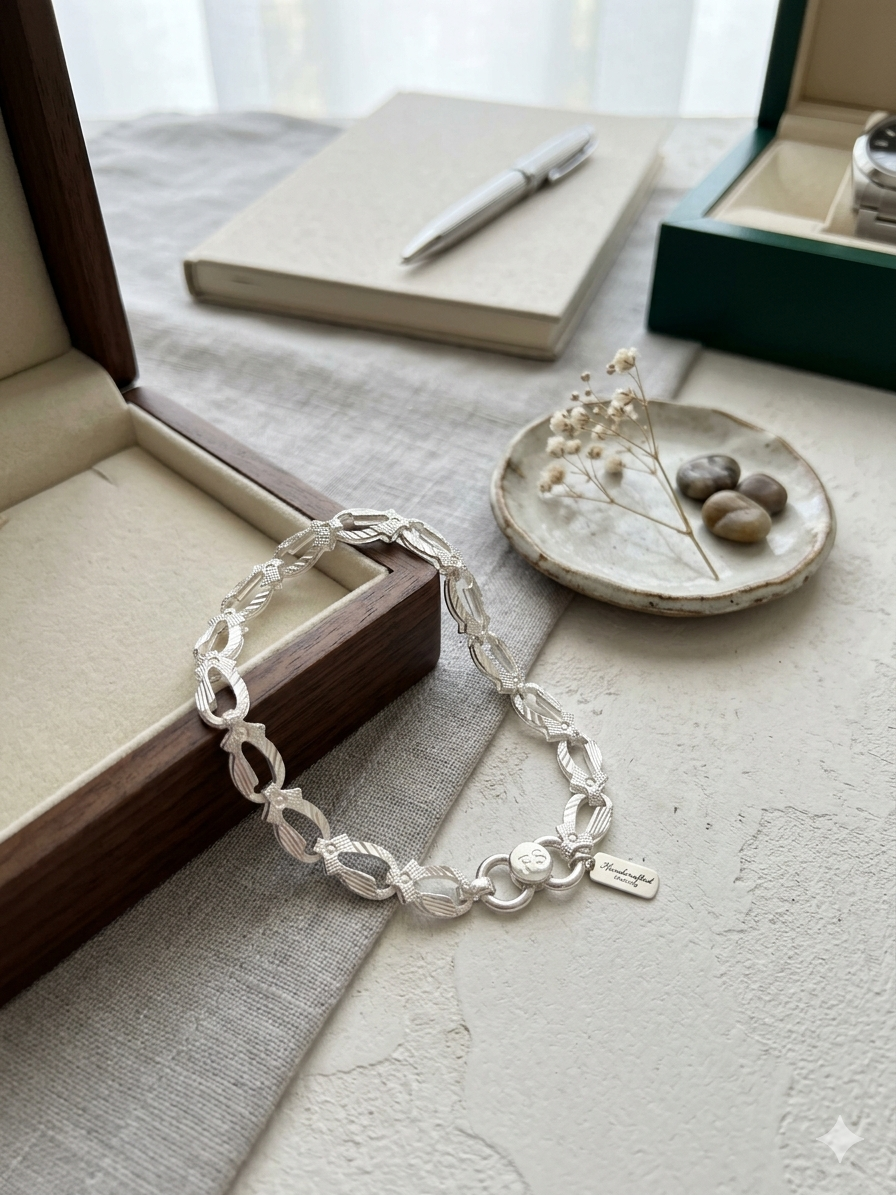 Elegant Men's Silver Franco Link ID Bracelet