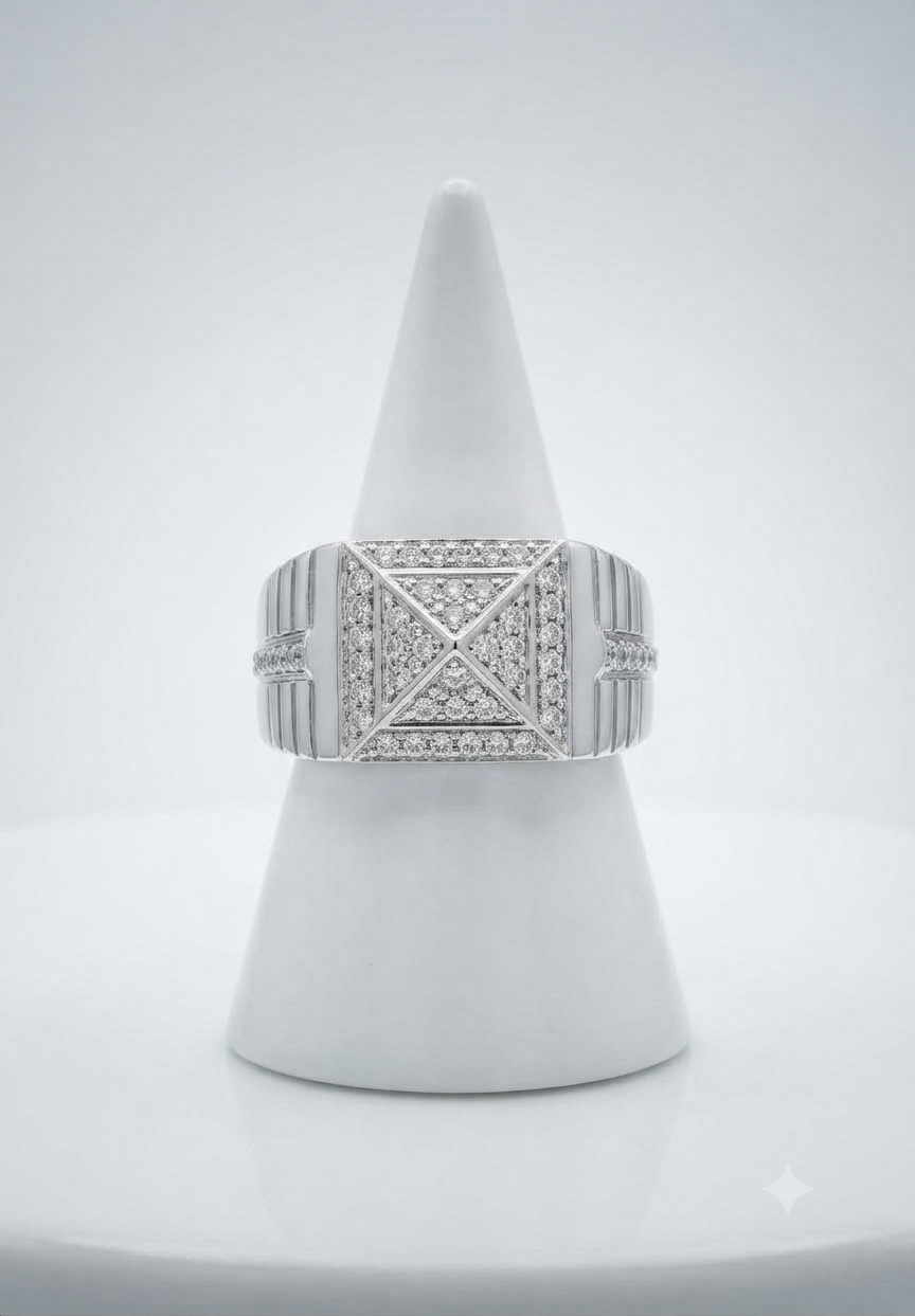 Men’s Geometric Pyramid Diamond Signet Ring in 925 Silver