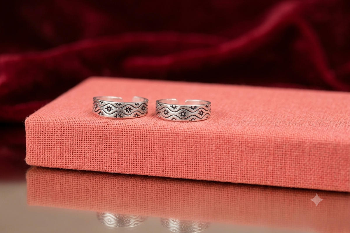 925 Sterling Silver Tribal Wave & Sun Engraved Toe Rings (Pair) – Adjustable Oxidized Bichhiya