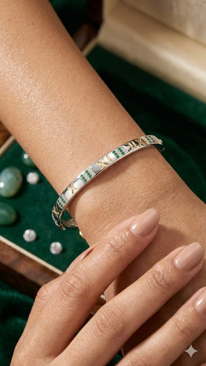 Elegant Silver Roman Kada ✨