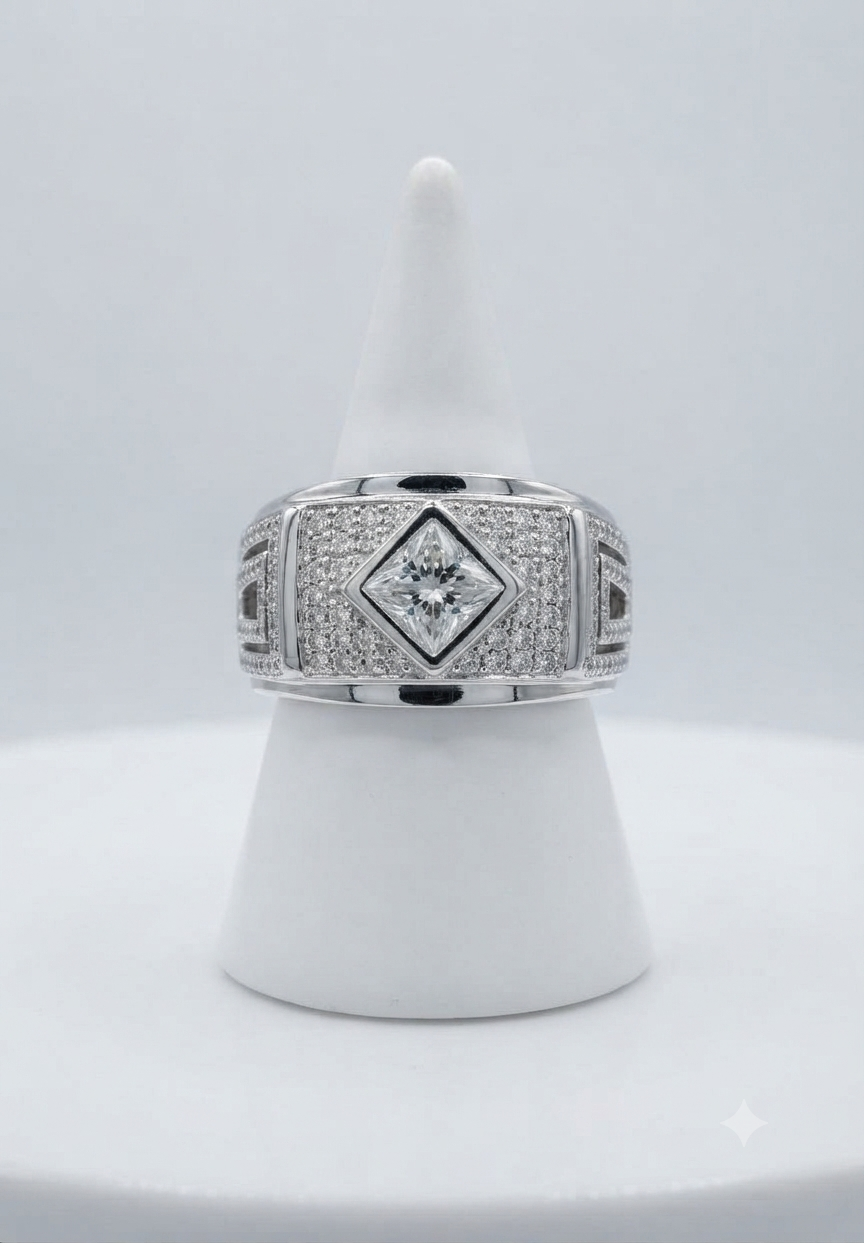 Men’s Kite-Set Princess Cut Diamond Signet Ring with Greek Key Motif in 925 Silver