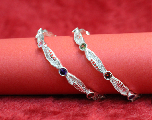 Silver bengles