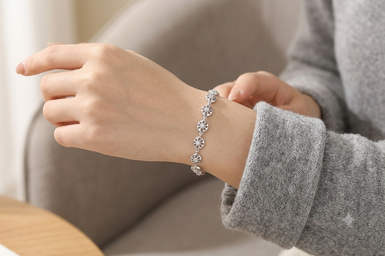 Silver Floral Link Bracelet
