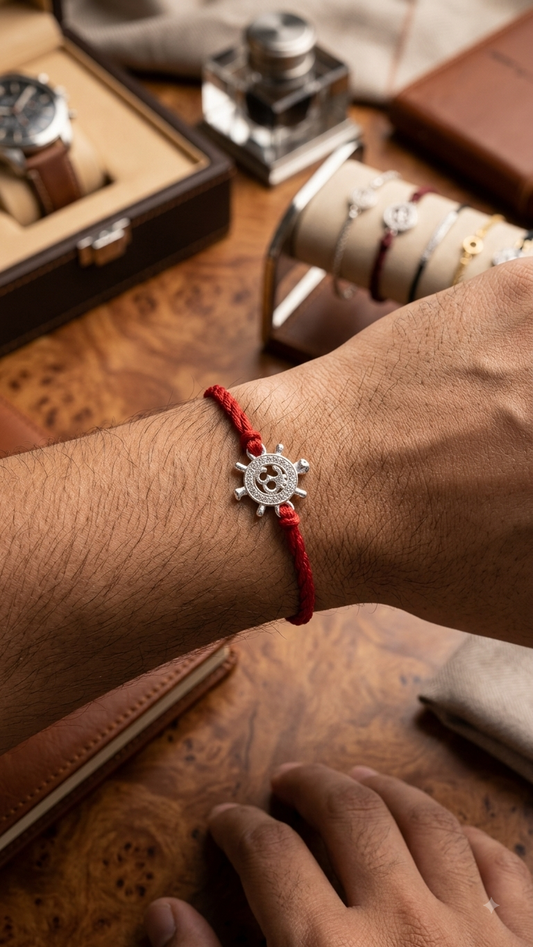Silver Aum in Turtle Red thred (Set of 3/5)