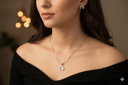 Silver chain with pendant with earrings