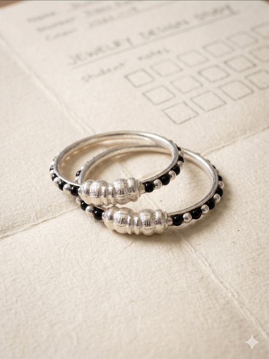 Born baby Silver bangle pair in blackbeeds