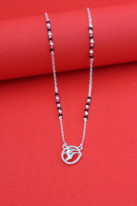 silver short mangalsutra