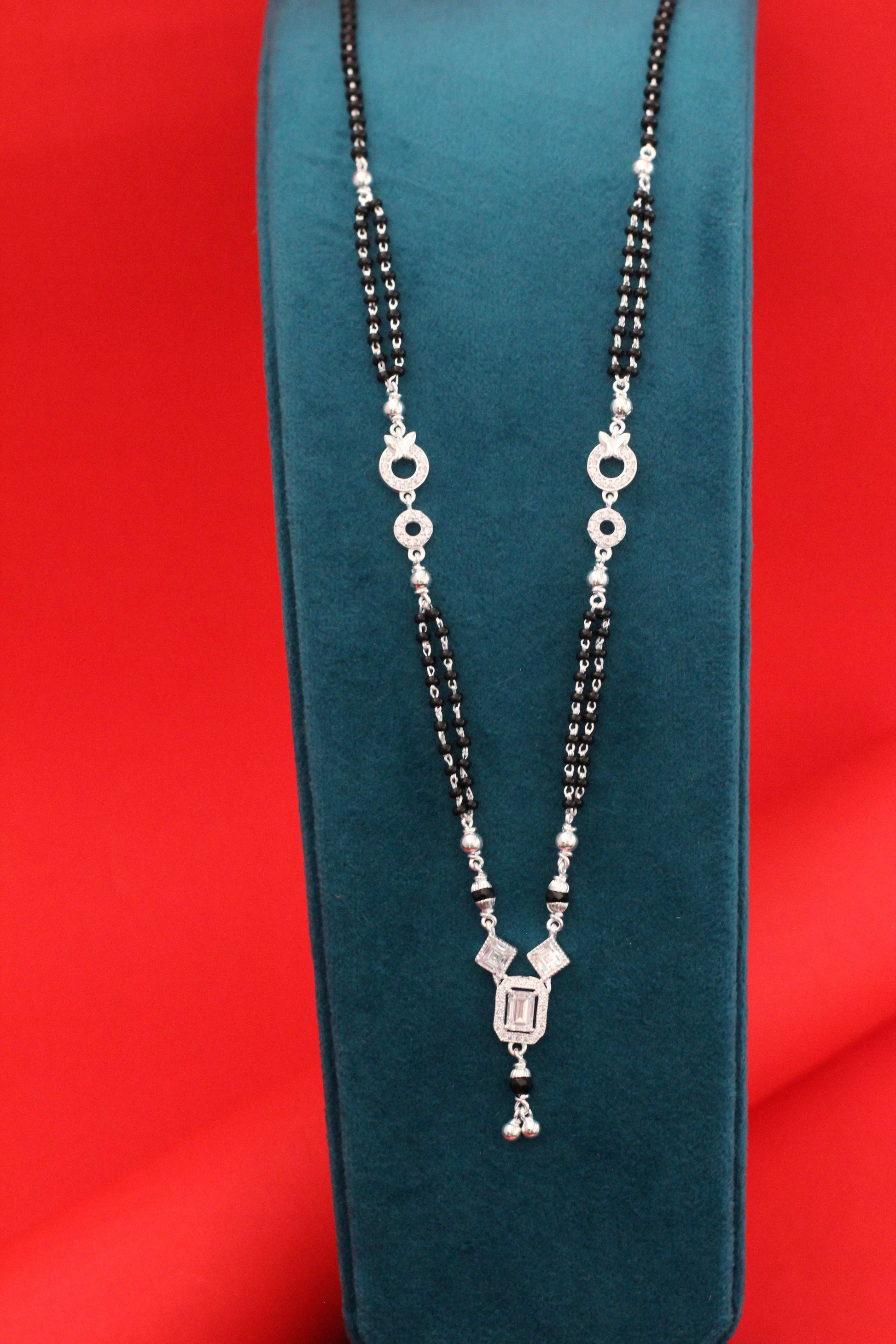 silver short mangalsutra