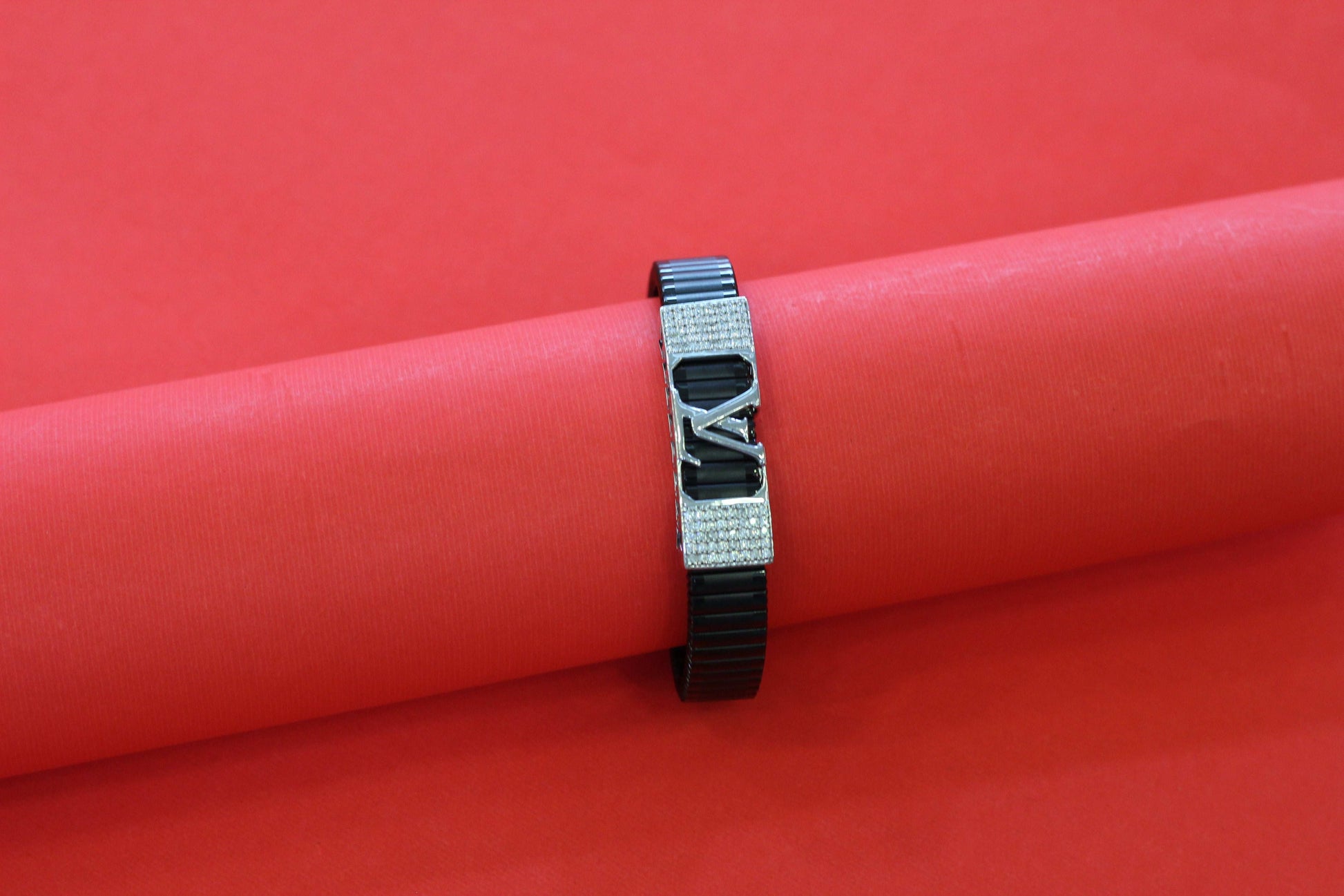 Stylish Rolex-Style Belt with Silver " louis vuitton "Charm – Men's Fashion Accessory