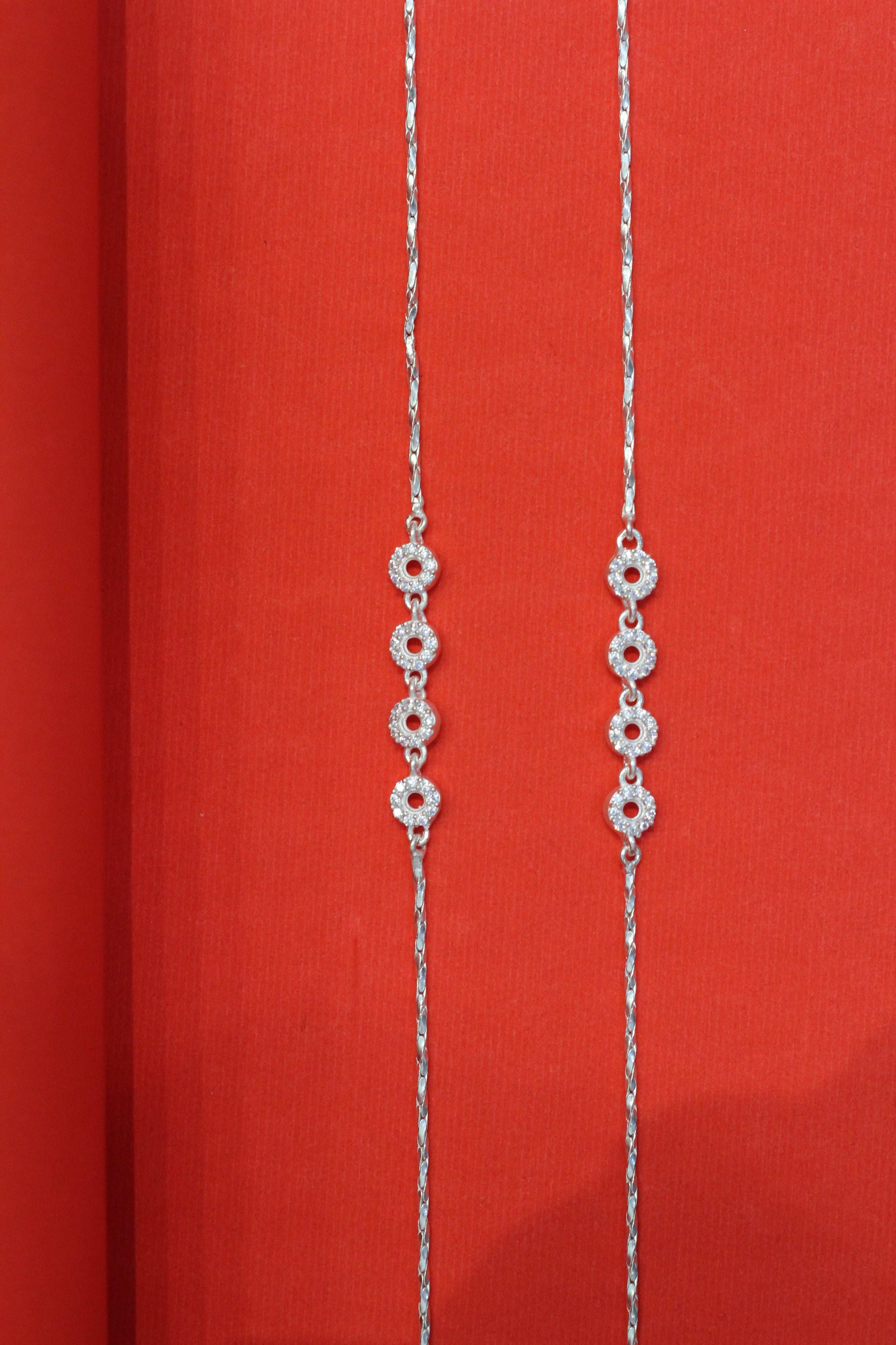 Silver Anklets for Women - Modern Designs