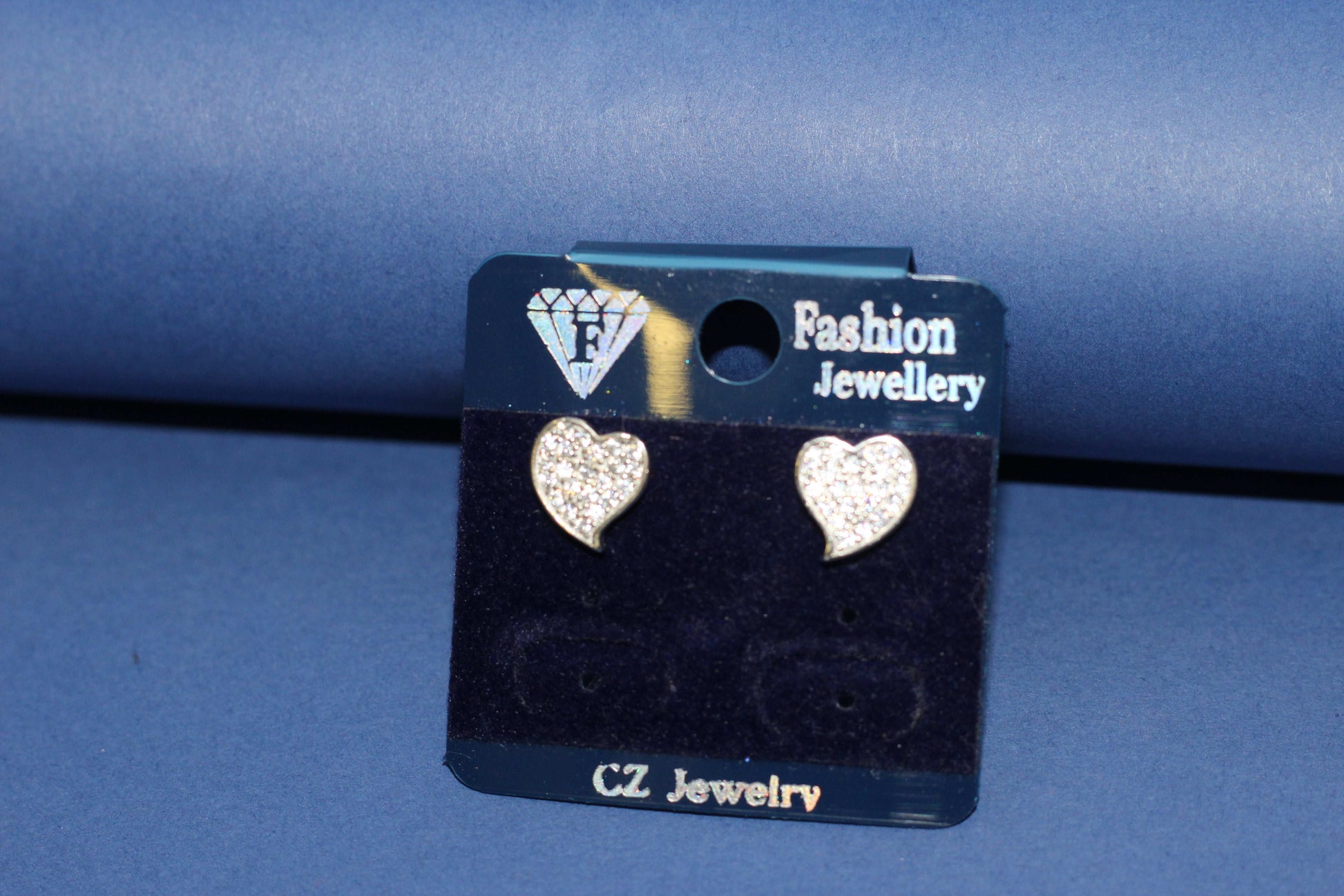 Sparkling Heart-Shaped Italian 925 Silver Tops Earrings