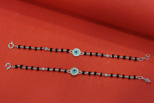 Silver nazariya with round evil-eye centerpiece
