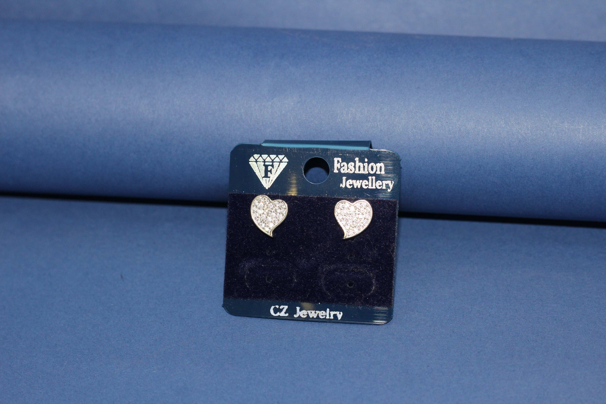 Sparkling Heart-Shaped Italian 925 Silver Tops Earrings