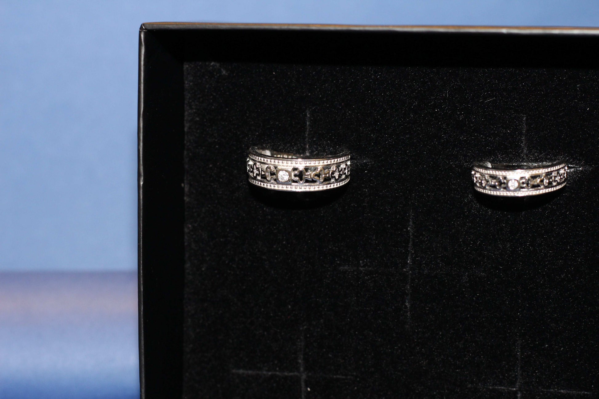 SILVER COUPLE RING