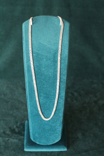 Silver thin navabi Chain – Premium Shine & Comfortable Fit