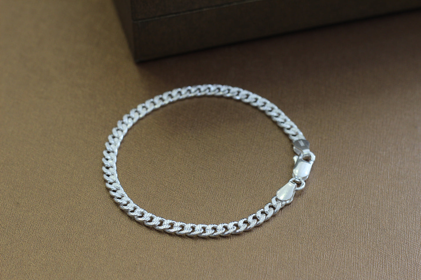 Pure Silver currap Bracelet for Men | Flexible currap Pattern | Elegant Casual & Party Wear