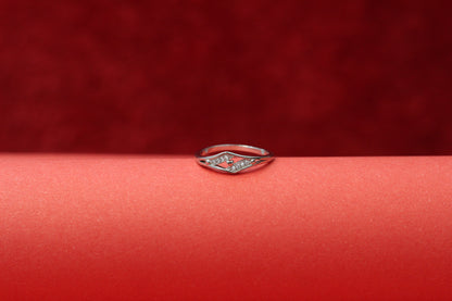 Trendy 925 Silver Designer Ring for Women | Twisted Band with Shining Stone