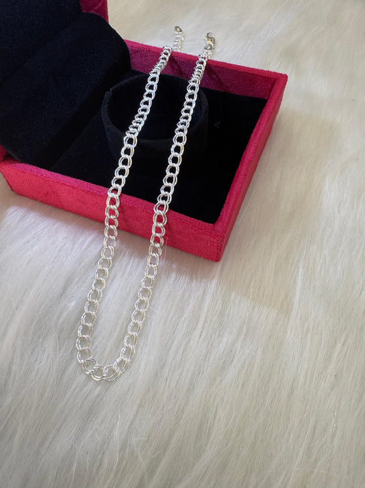 Classic Sterling silver currap Chain – Lightweight & Durable