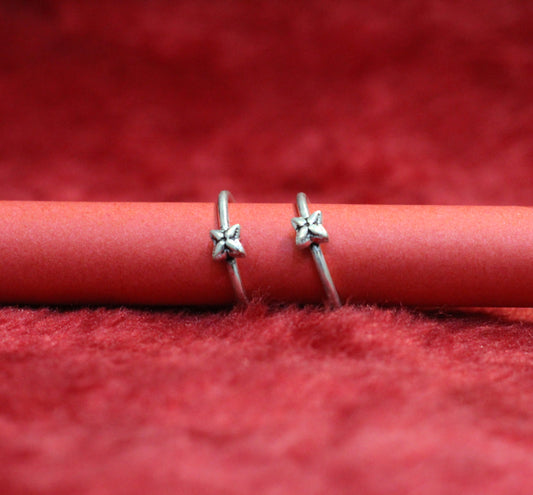 Silver toe ring