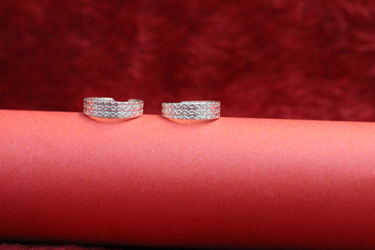 Silver toe ring