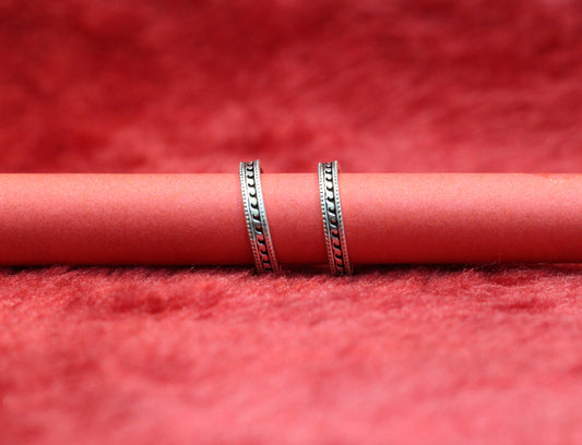 Silver toe ring