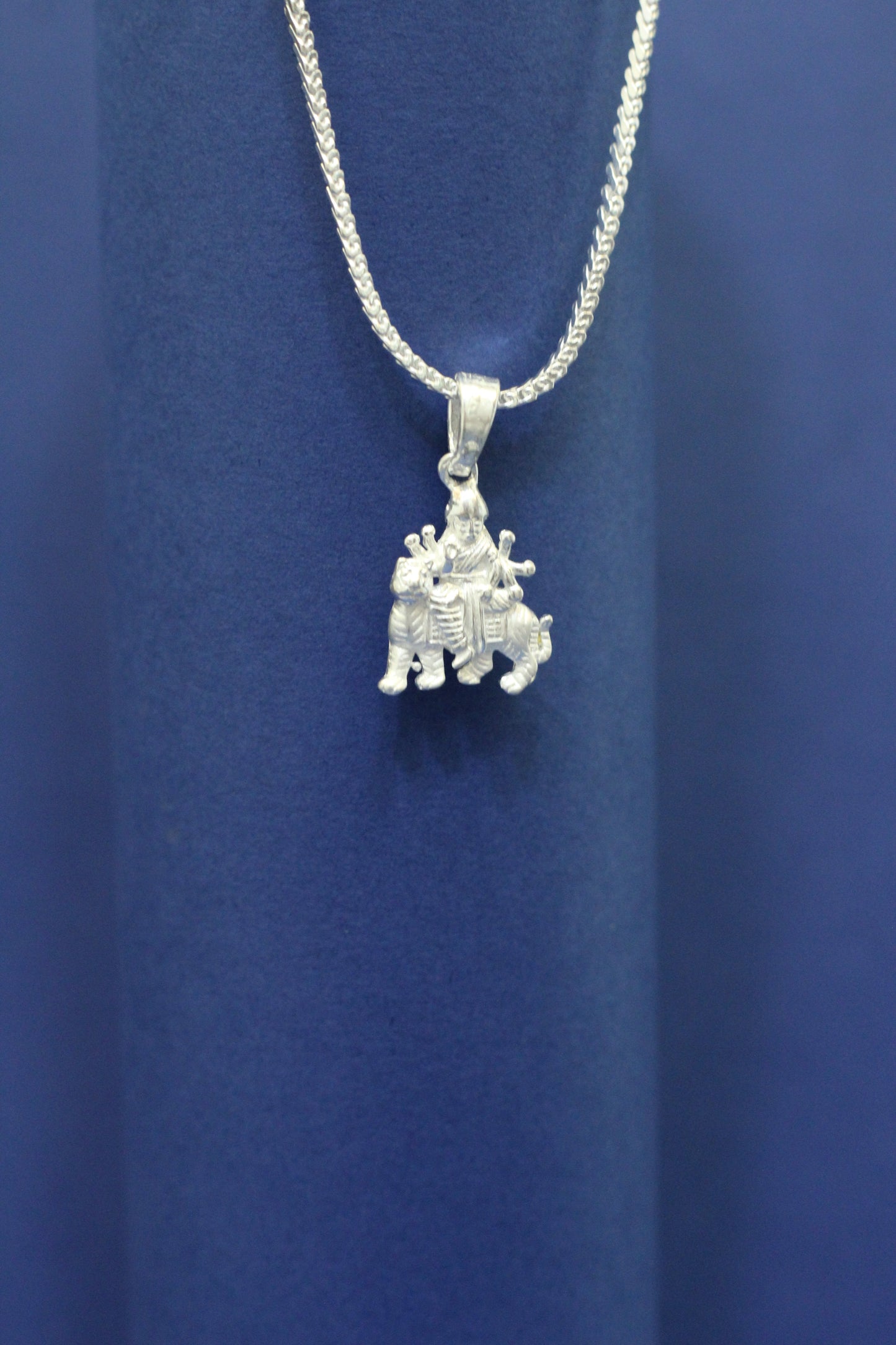 SILVER PENDANT